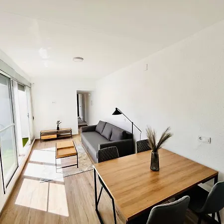 New Residencie Καστεγιόν δε λα Πλάνα
